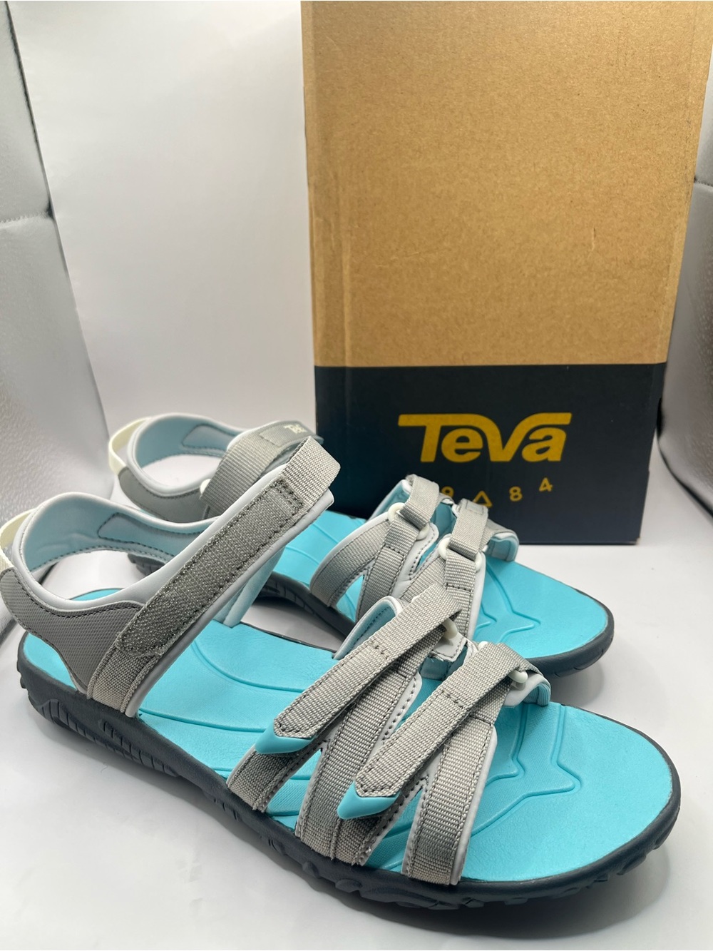 Teva Tirra New Youth 6 Women's 8 Turquoise & Gray Sport Sandals